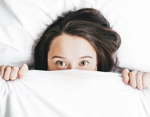 Penelitian: Kurang Tidur Dapat Membuat Anda Dehidrasi