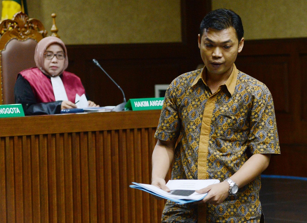 Pejabat Kementan Dituntut 8 Tahun Penjara