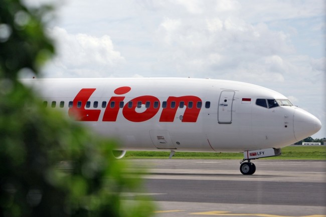 Tabrak Tiang Bandara Bengkulu, Sayap Lion Air Patah