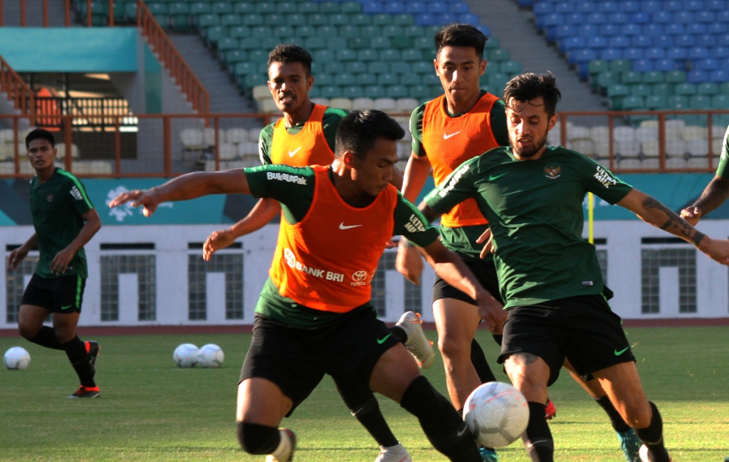 Latihan Perdana di Singapura, Timnas Langsung Asah Taktik