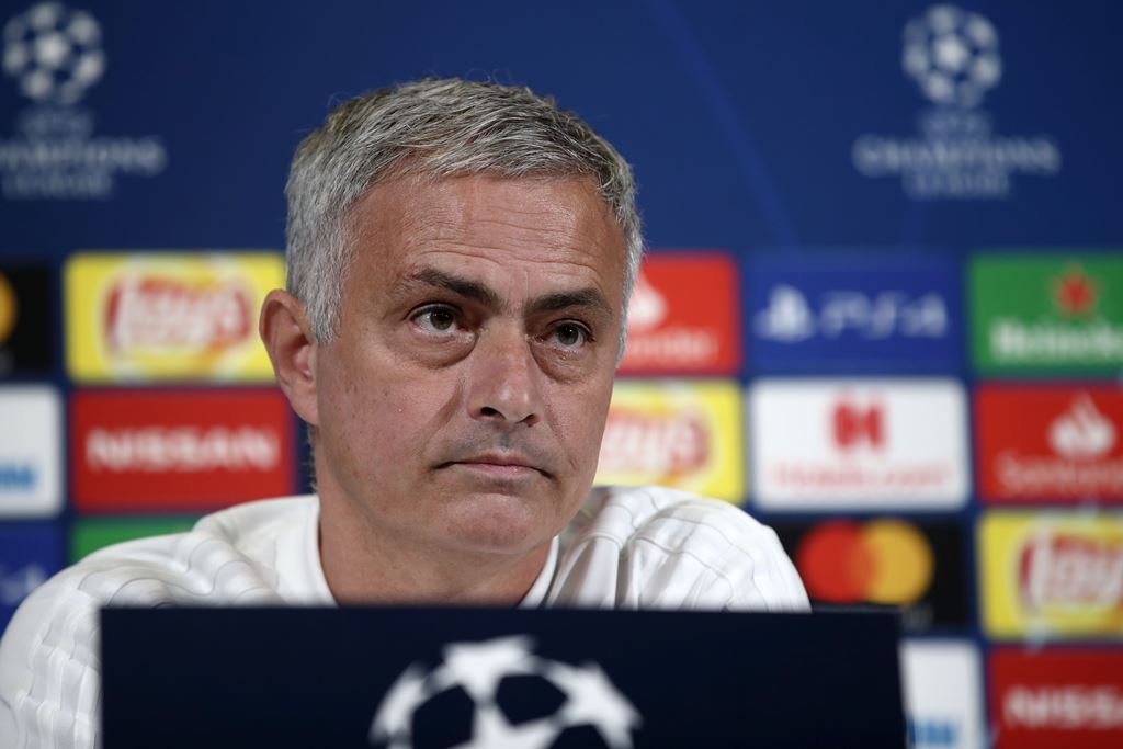 Mourinho Menyesali Selebrasi Kontroversinya ke Pendukung Juventus