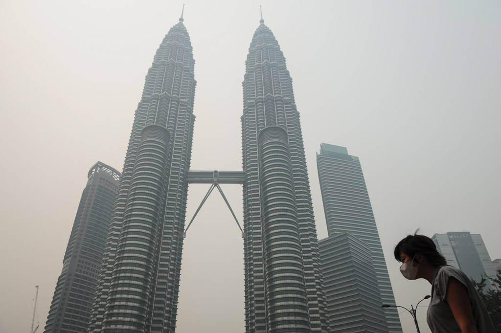 Bank Sentral Malaysia Pertahankan Suku Bunga Acuan 3,25%