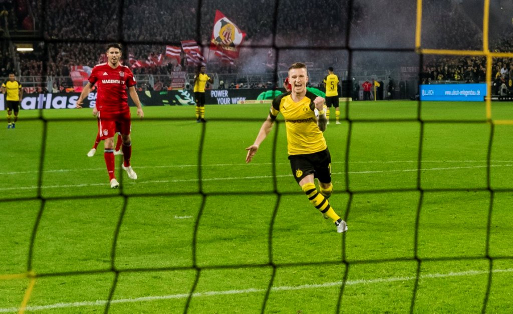 Gasak Muenchen, Dortmund Nyaman di Puncak Klasemen
