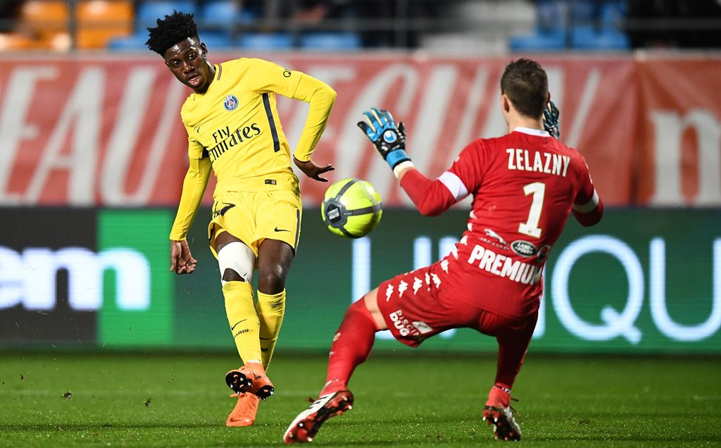 Weah Gerah Jarang Dimainkan PSG
