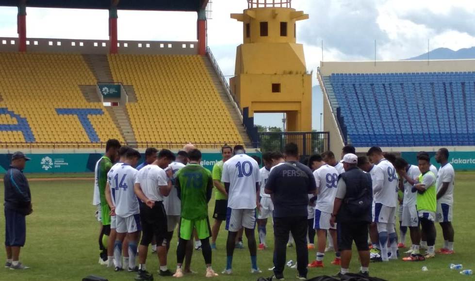 Persib Bandung Menjaga Asa Juara