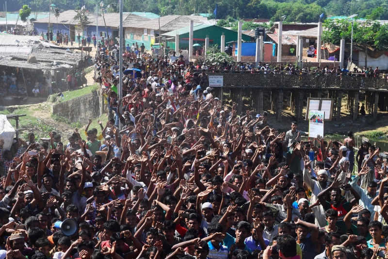 Jelang Repatriasi, Tentara Bangladesh Datangi Pengungsi Rohingya