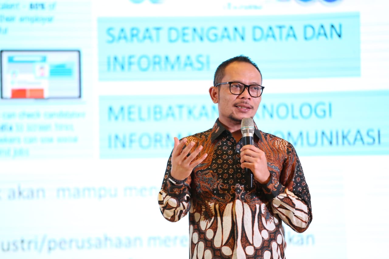 Pemerintah Siapkan Tiga Strategi Transformasi Industri