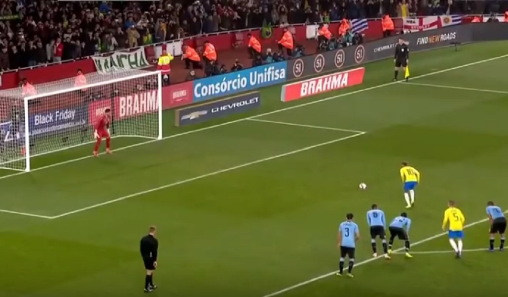 Brasil Susah Payah Atasi Uruguay