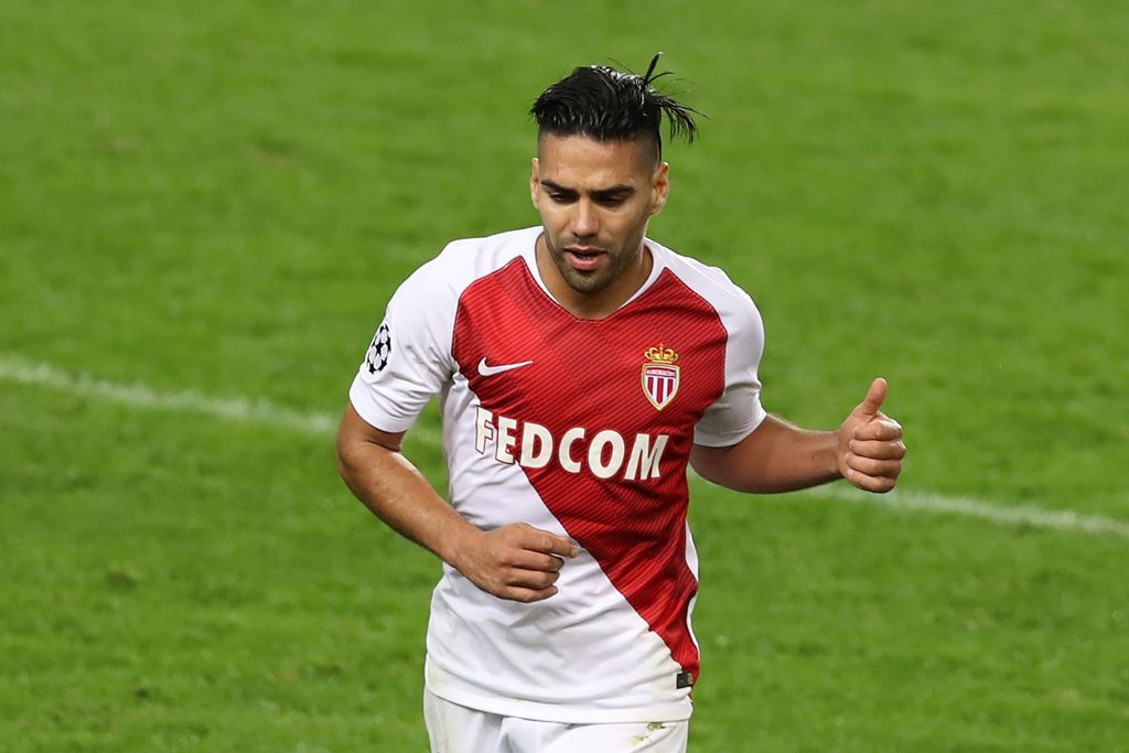 Falcao Ditawarkan ke Real Madrid