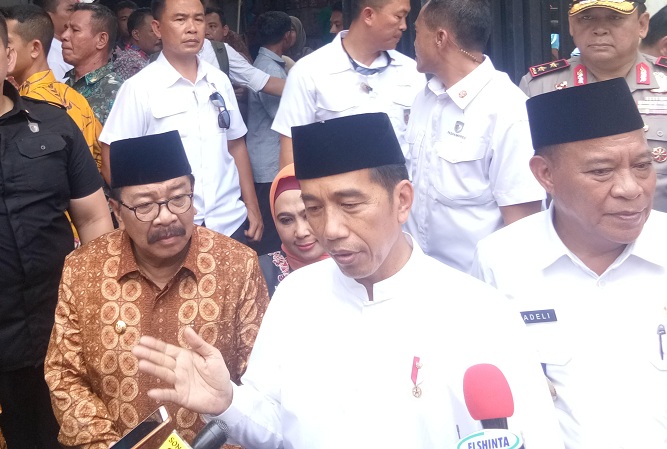 Jokowi Desak MA Adil kepada Baiq Nuril