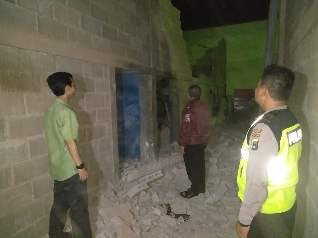 Angin Puting Beliung di Sidoarjo Tewaskan Satu Warga