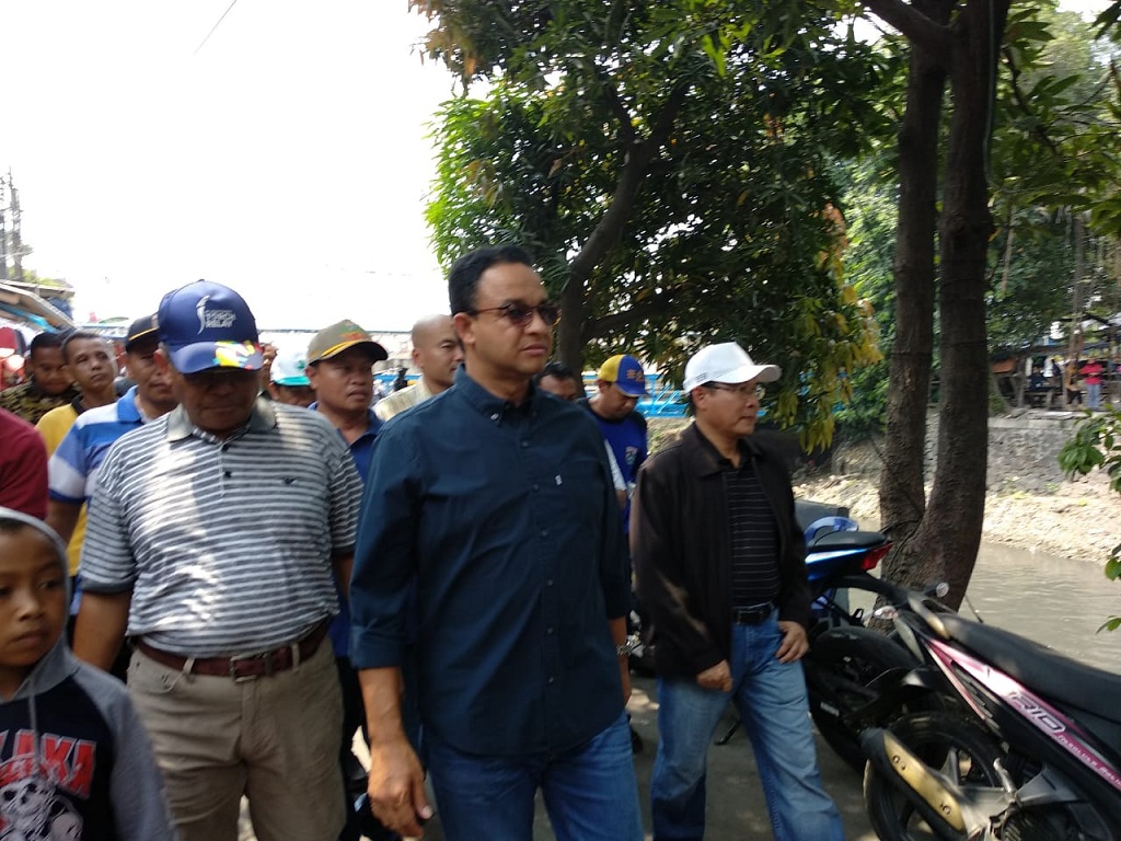 Anies 'Tutup Mata' Legalitas Bangunan di Lodan