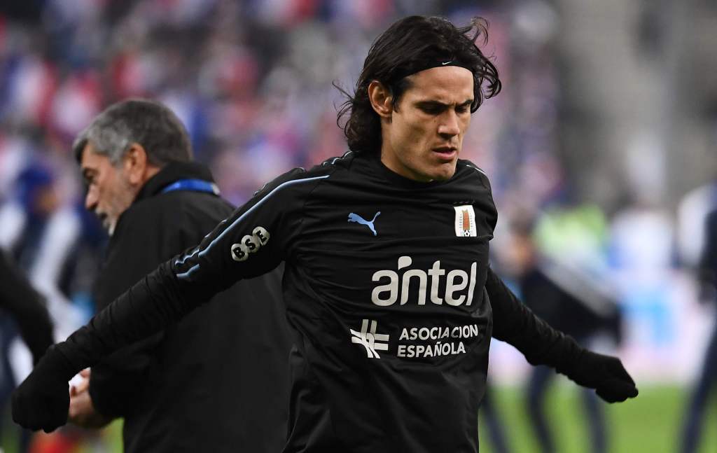 Ditanya soal Hubungan dengan Neymar, Cavani Naik Pitam