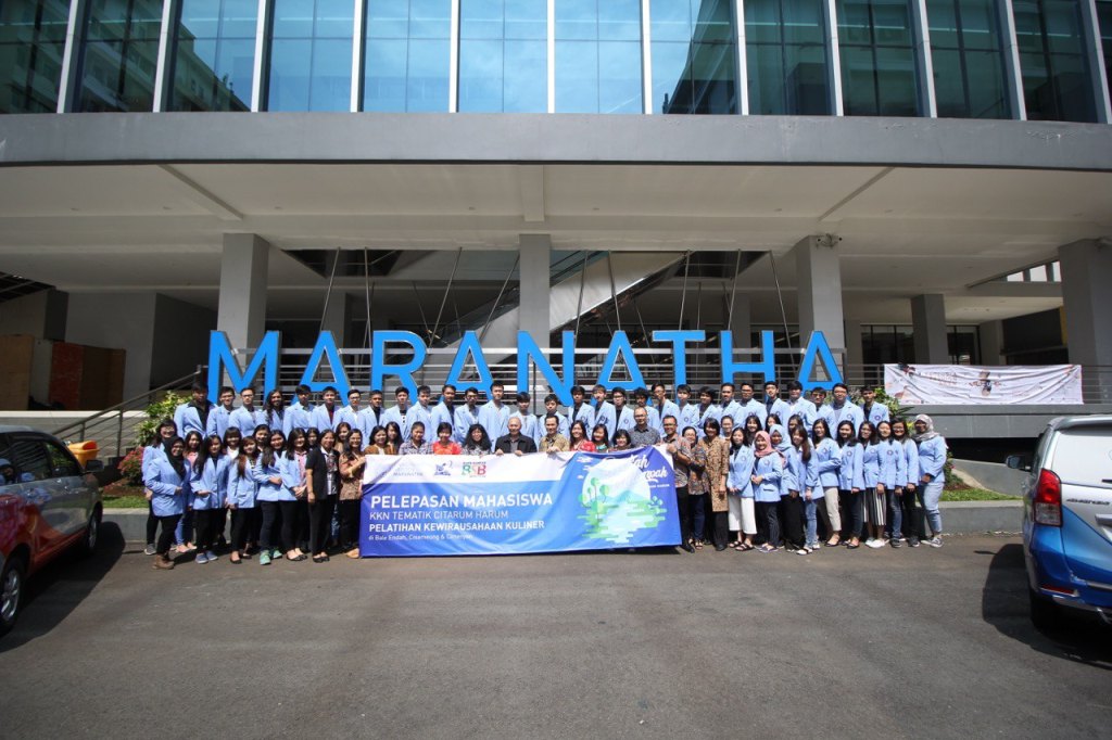 Maranatha Melepas Tim KKN Tematik Citarum Harum