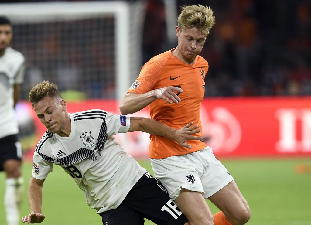 Saingi Barcelona dan Manchester City, PSG Siapkan Dana Selangit untuk De Jong