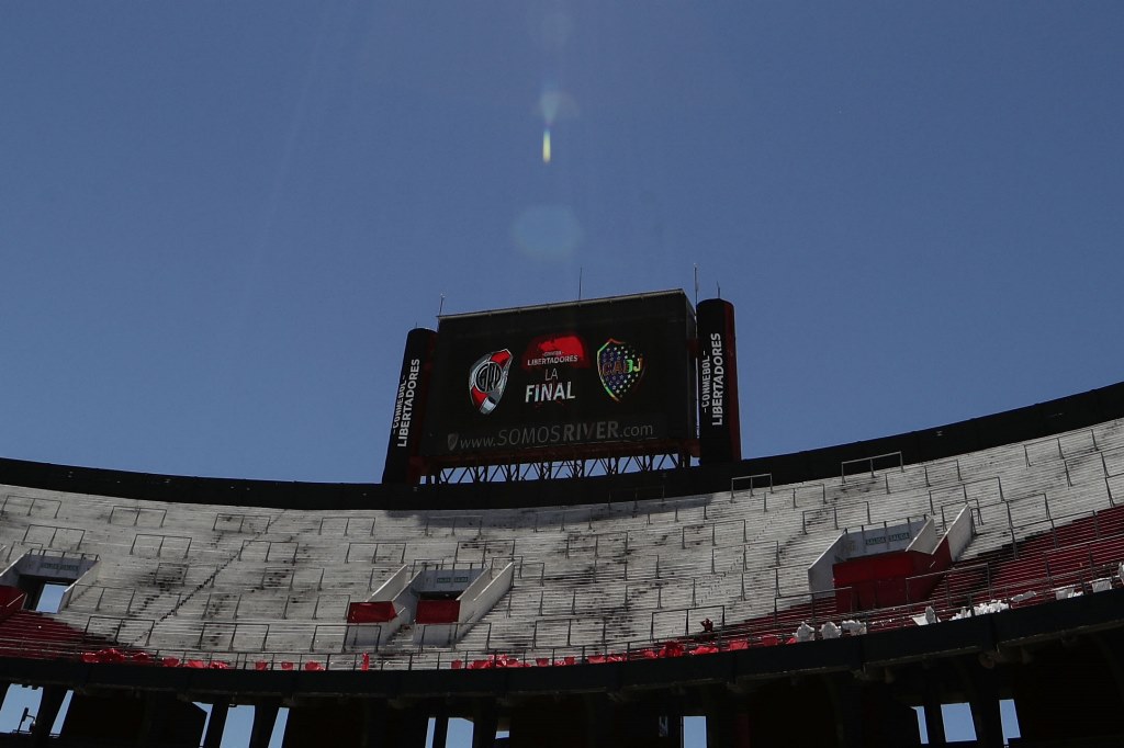 Untuk Kedua Kalinya, Laga Klasik River Plate vs Boca Juniors Kembali Ditunda