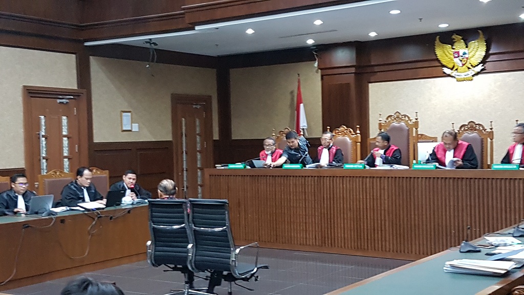 Johannes Kotjo Dituntut Empat Tahun Bui