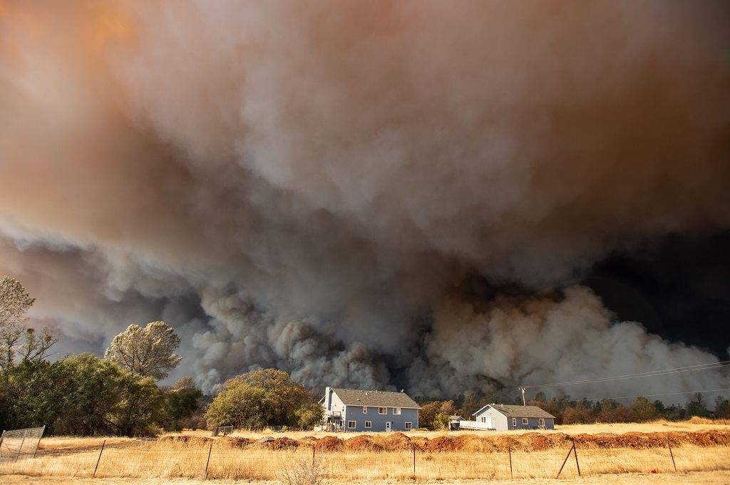 Kebakaran Hutan California Akhirnya Padam