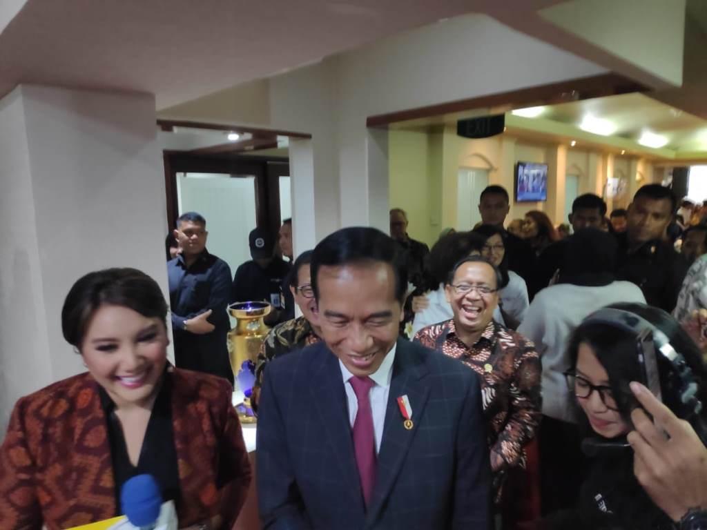 Jokowi Semringah di Ulang Tahun <i>Metro TV</i>