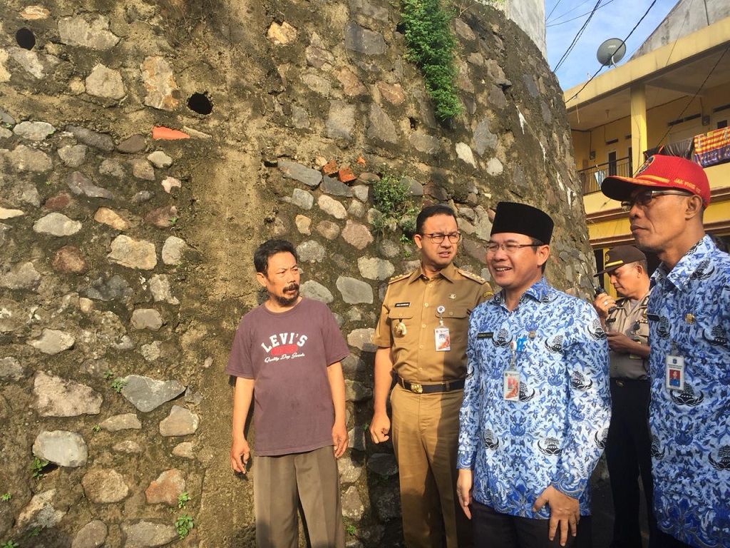 Perbaikan Tanggul di Kalisari Butuh Sebulan