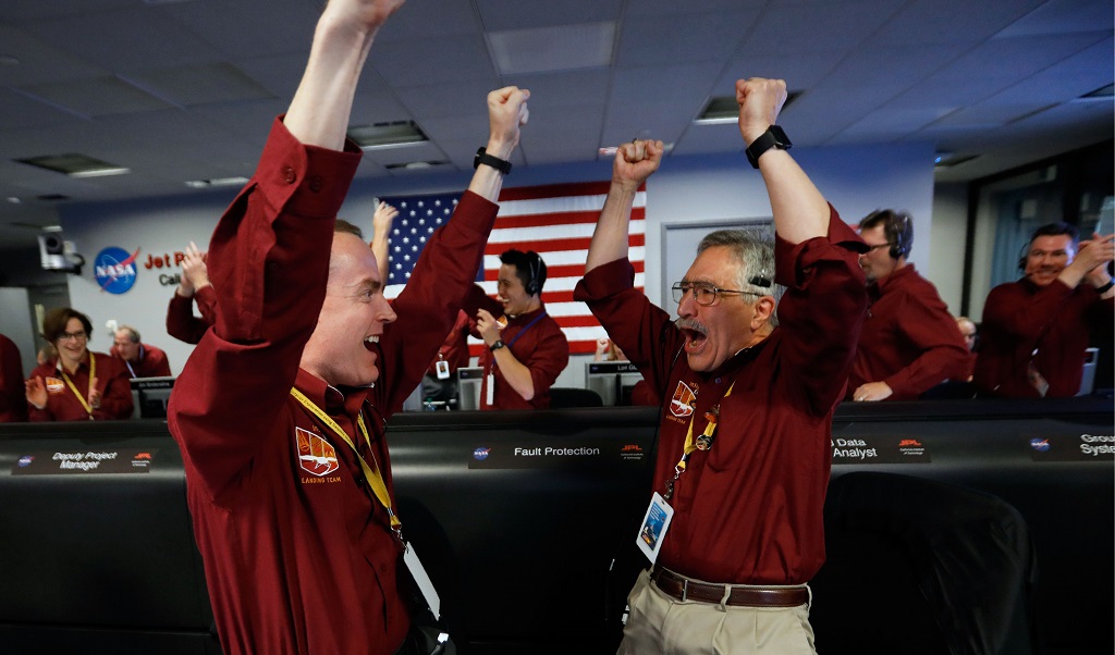 NASA Sukses Daratkan InSight di Mars