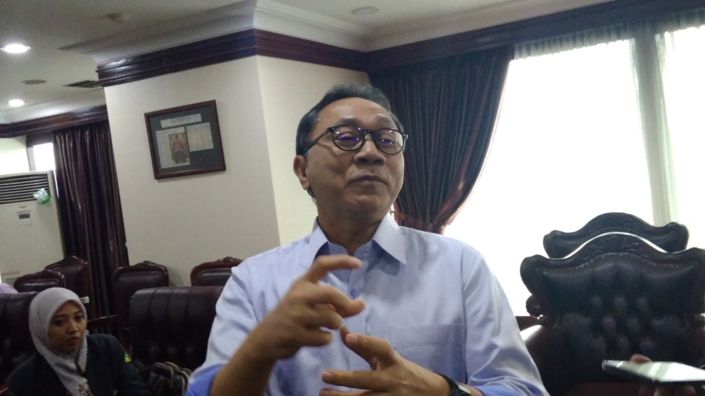 Zulhas Janji Pecat Kader Pemakai Narkoba