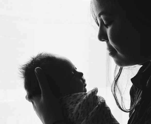 Senyuman Pertama Bayi