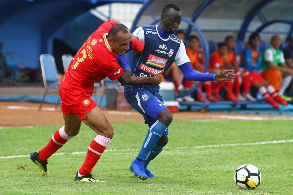 Konate Ingin Bertahan di Arema, Klub-klub Pengincar Terpaksa Gigit Jari