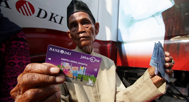 Distribusi Kartu Lansia Dinilai Tak Tepat Sasaran