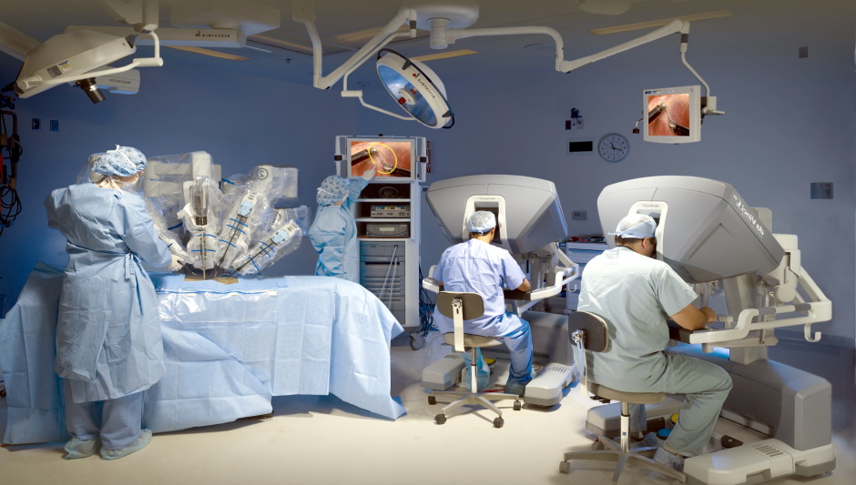 Kenali Kelebihan dan Biaya Robotic Surgery