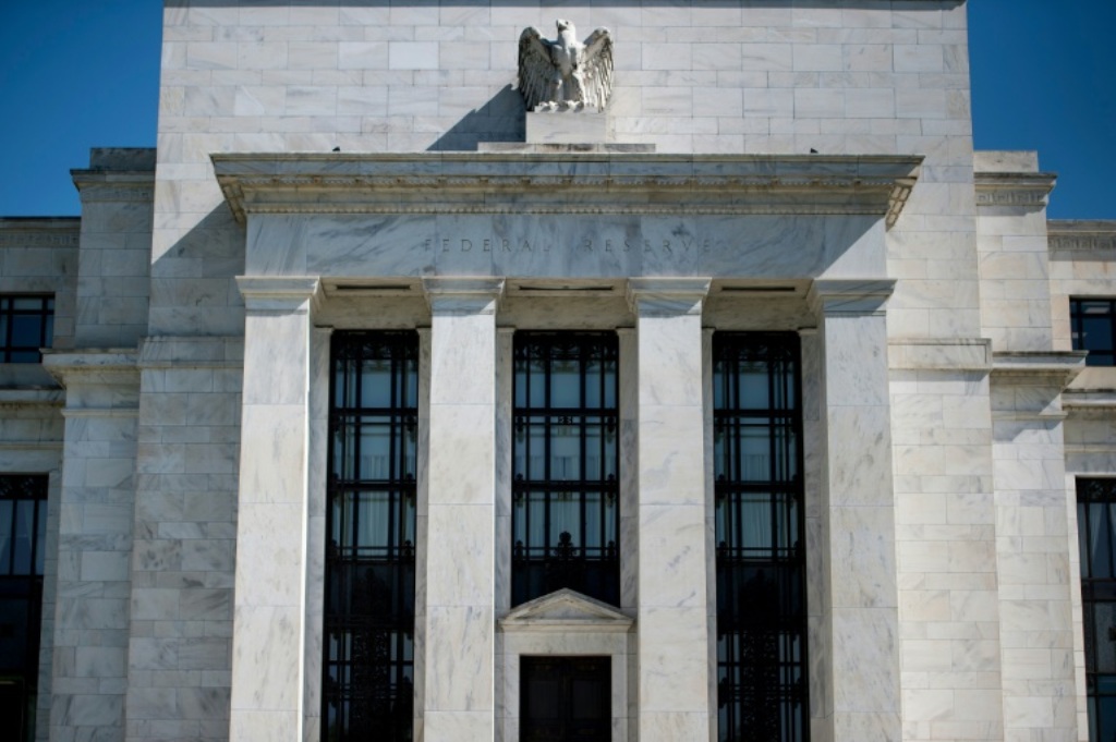 Fed Kembali Tegaskan Siap Naikkan Suku Bunga