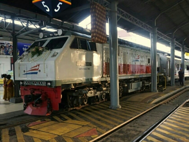 KA Joglosemarkerto Sambungkan Jalur Selatan-Utara