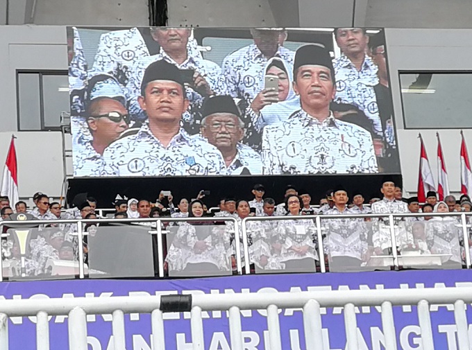 PGRI 'Todong' Kabar Gembira ke Jokowi