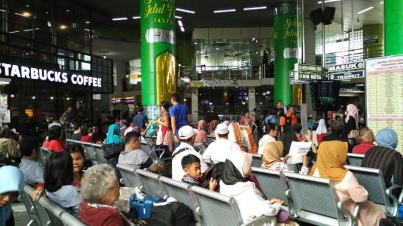 PT KCI Tambah Petugas KRL saat Reuni 212