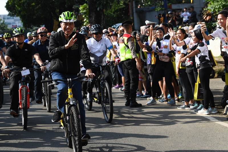 Presiden Tinjau Pemasangan Listrik Warga Miskin di Bogor