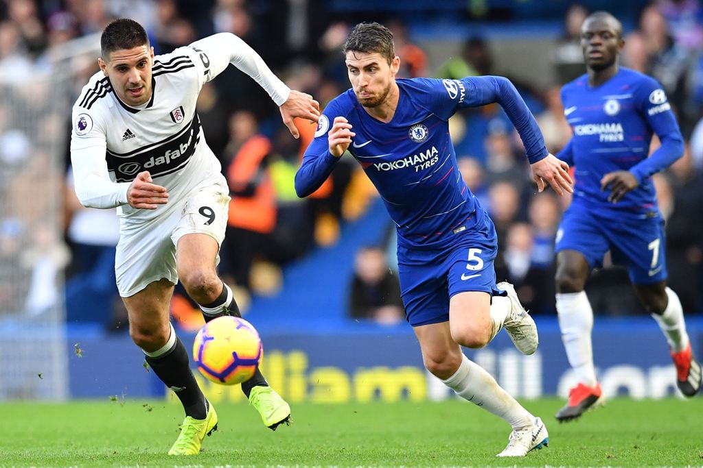 Sarri Puji Kante dan Kritik Jorginho