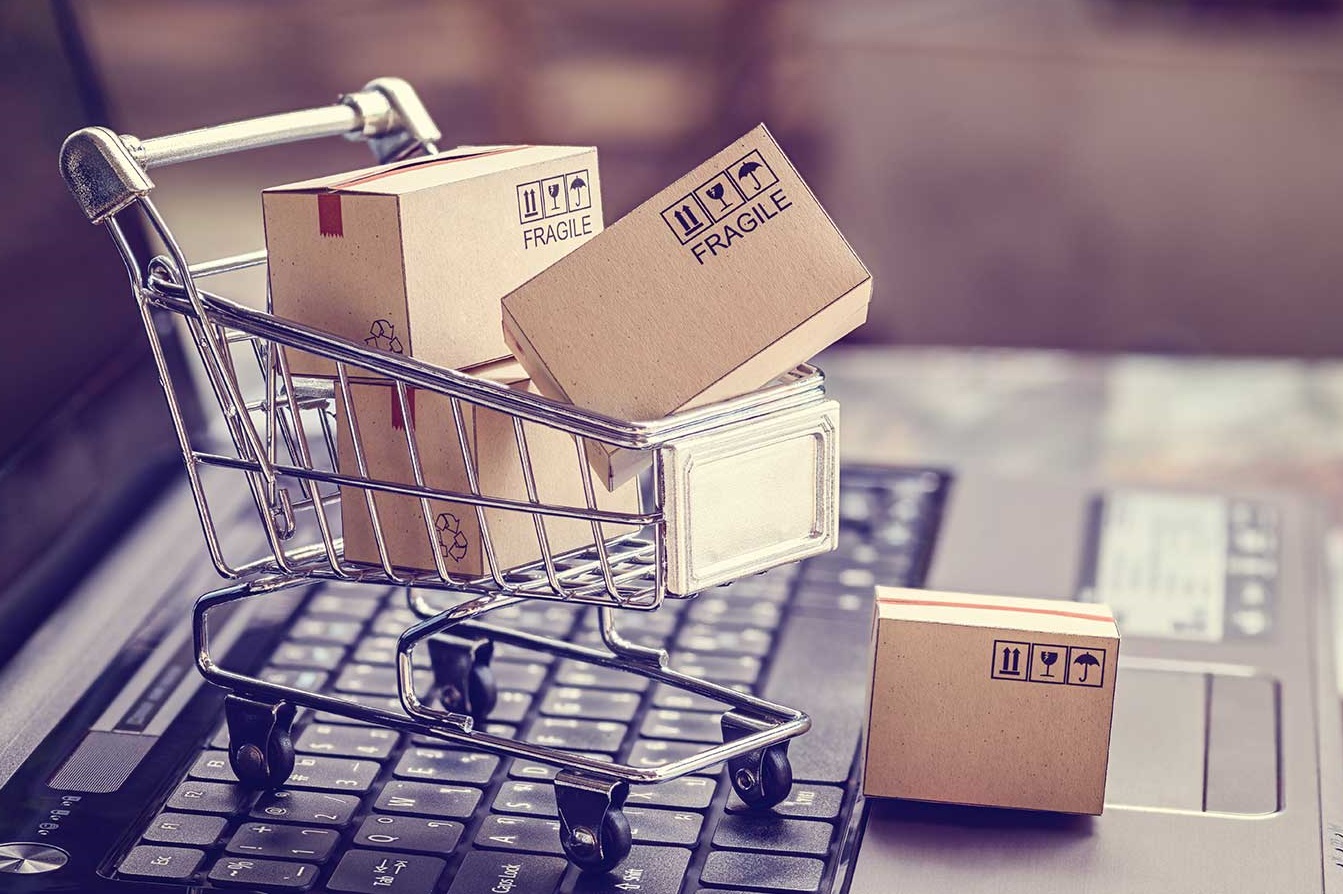 Riset Sebut Shopee dan Tokopedia Paling Bersaing