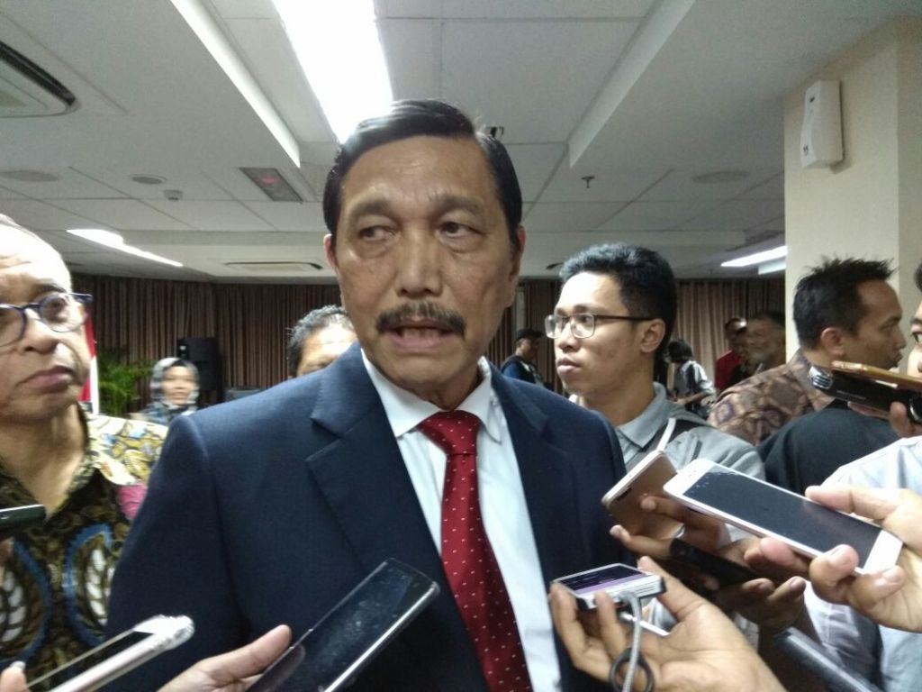 Luhut: Hadapi Revolusi Industri 4.0, <i>Mindset</i> Harus Diubah