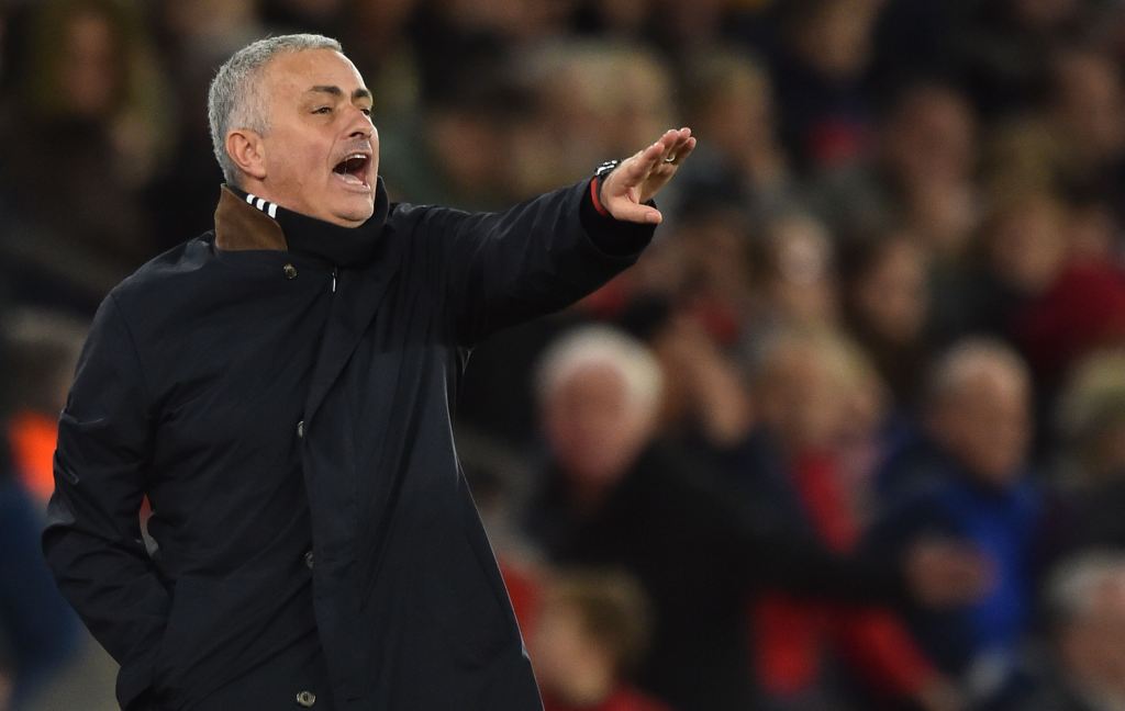 Mourinho Mulai Lempar Handuk soal Finis Empat Besar