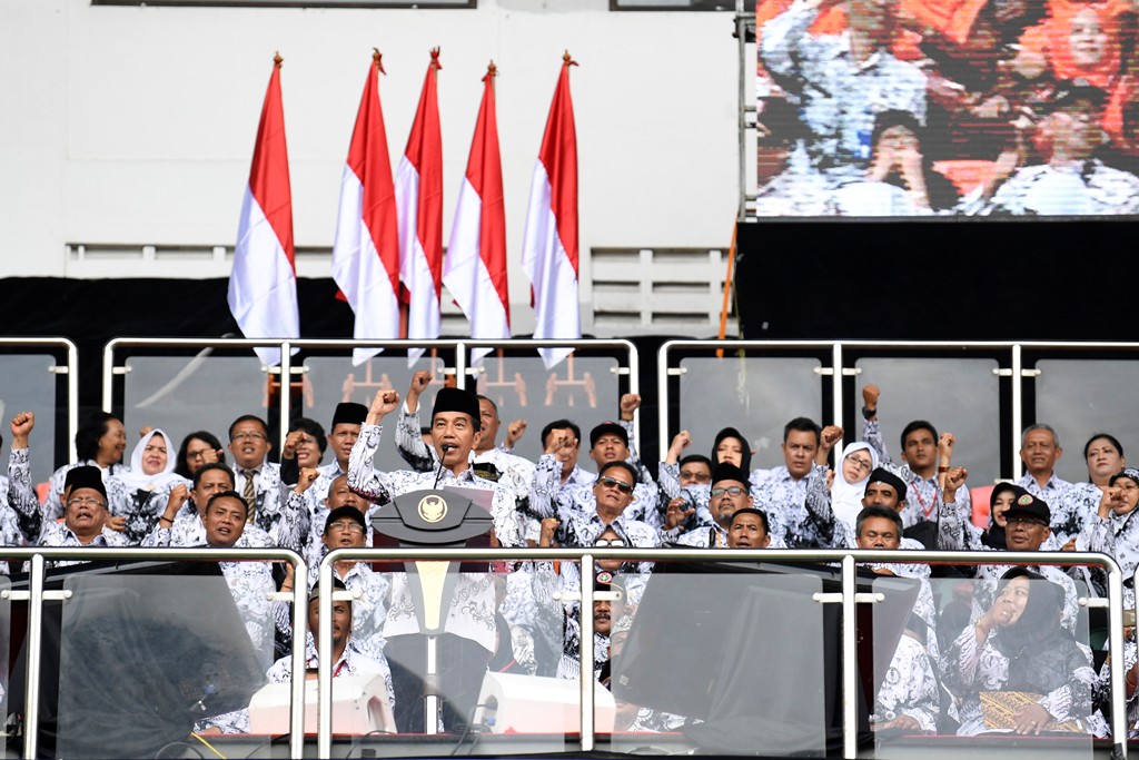 Jokowi dan PGRI Bahas Nasib Guru Honorer