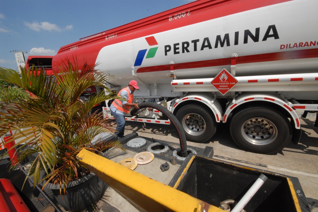 Laba Pertamina Ditaksir tak Capai Target