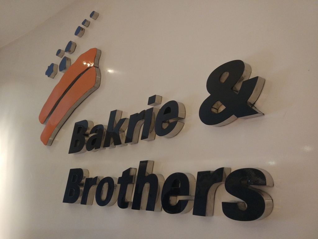 Bakrie Terus Benahi Utang hingga Tahun Depan