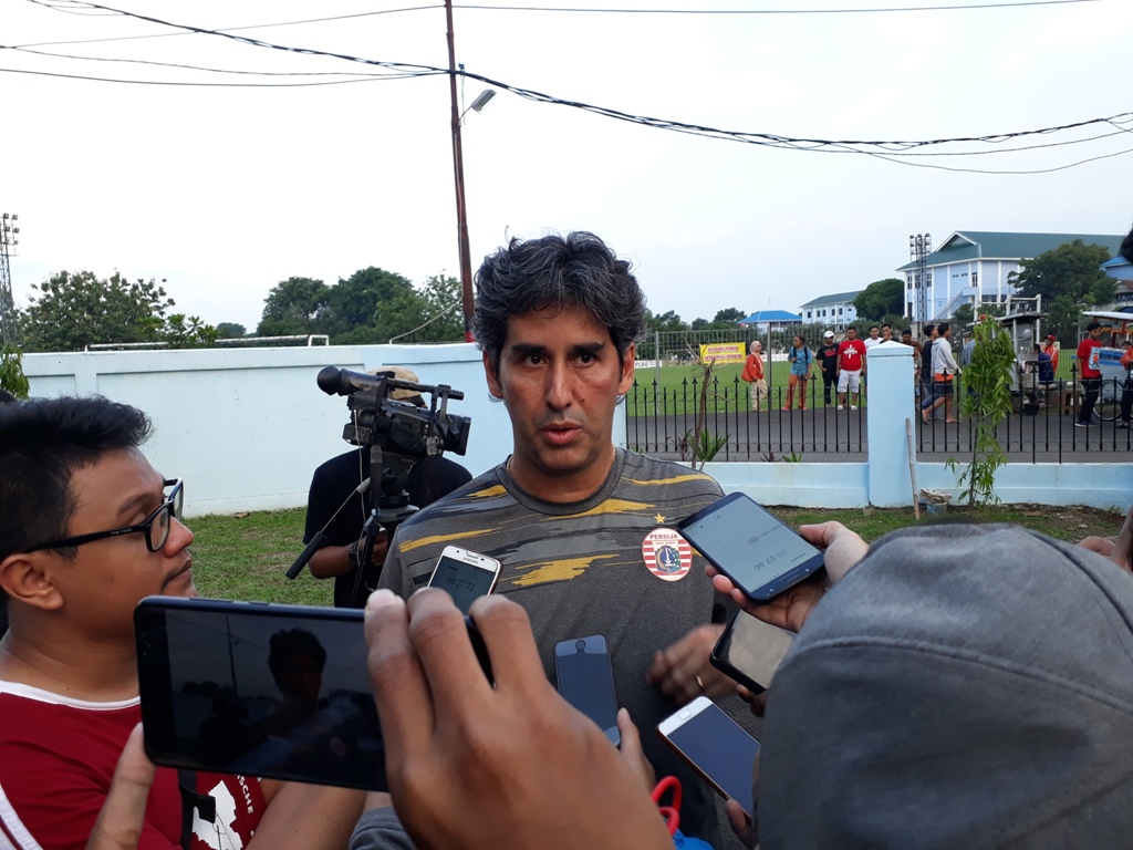 Skema Bola Mati akan Jadi Senjata Persija Lawan Mitra Kukar