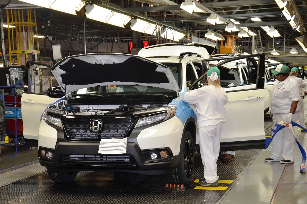 'Kejar Tayang' Honda Kebut Produksi Passport