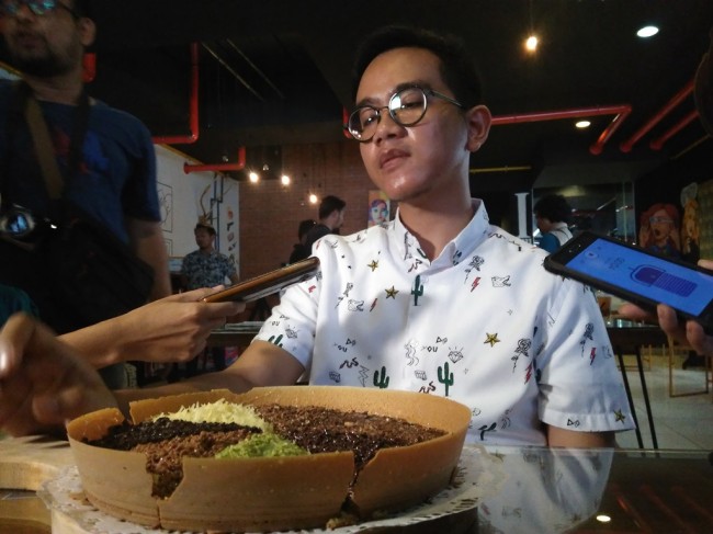 Gibran Buka Peluang Menjadi Politikus