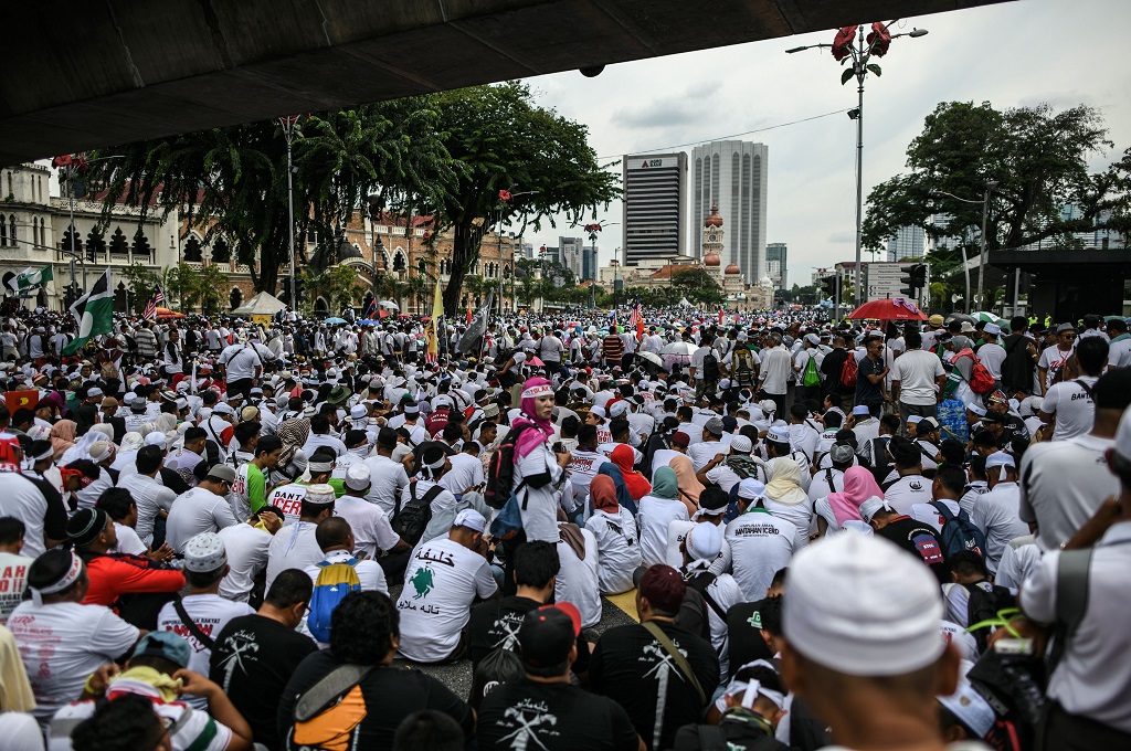 Ribuan Warga Malaysia Tuntut Perlindungan Hak Muslim
