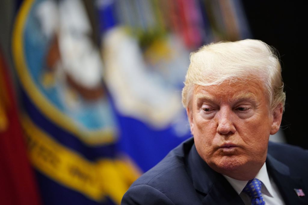 Trump Sebut Perjanjian Iklim Paris Penyebab Demo Prancis