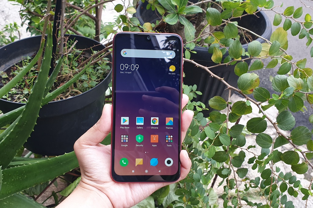 Redmi Note 7 Baterai Tahan Lama Dengan Bodi Menawan