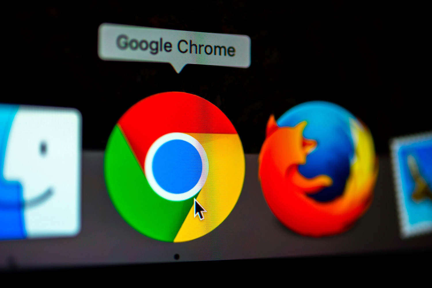 5 Software Yang Harus Di Install Pertama Kali Setelah Instal Ulang   |   suarimad blog