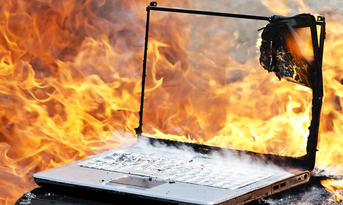 4 Cara Mengatasi Laptop Cepat Panas<script async src=